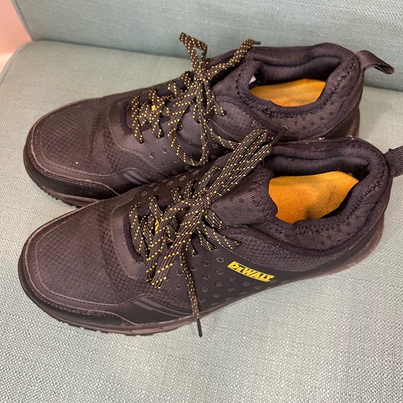 Dewalt Men’s steel toe shoes work boots size 7.5 GUC - Picture 3 of 7